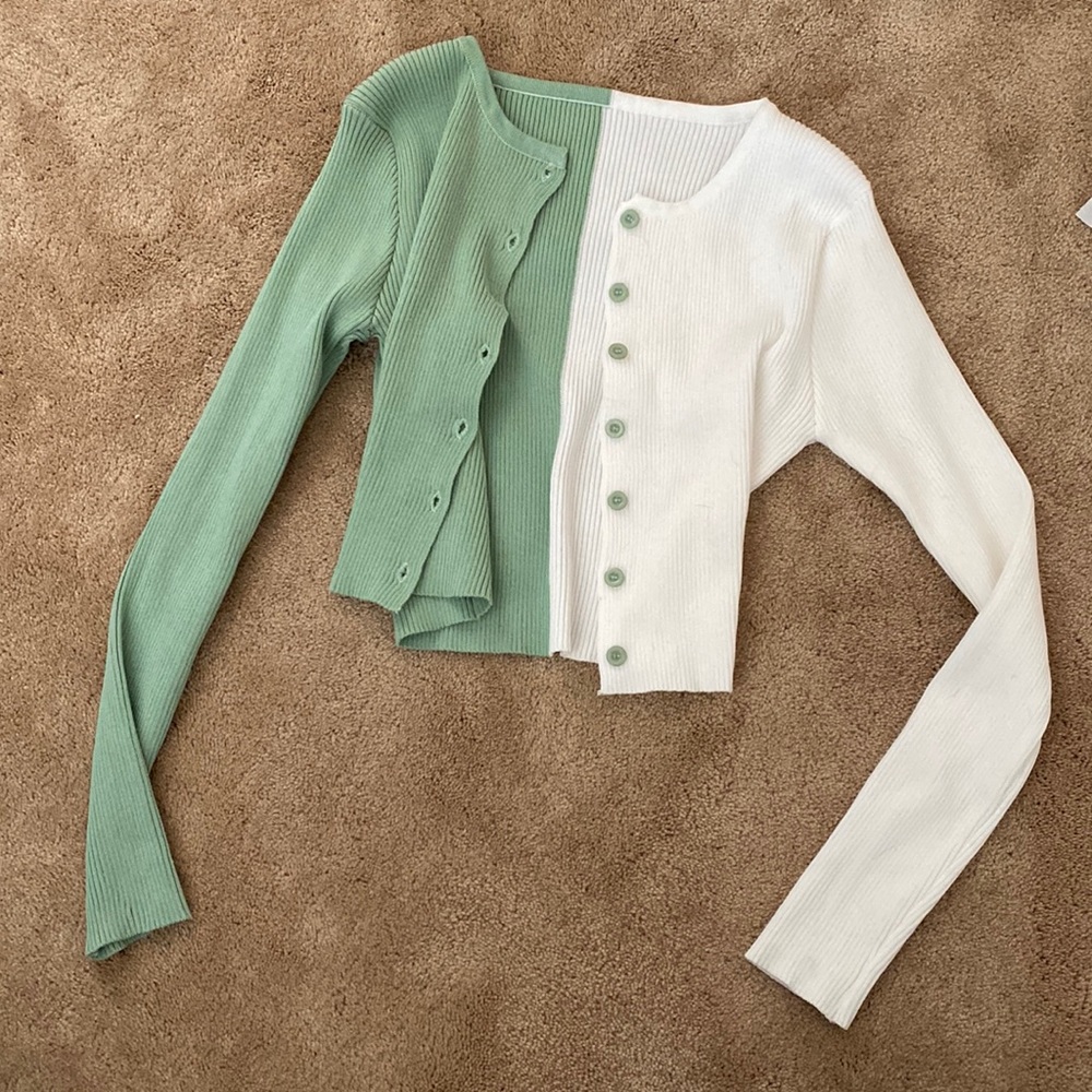 Cropped cardigan